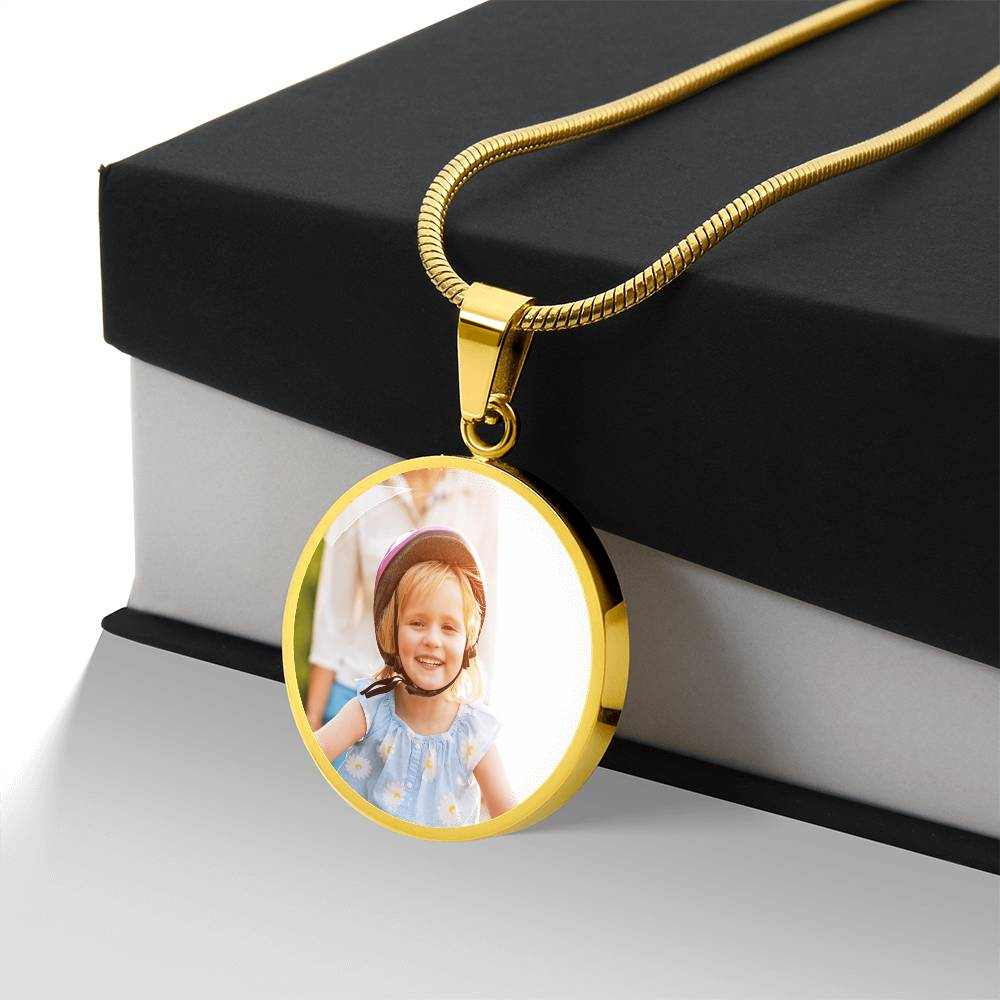 Custom Pet Photo Circle Necklace | Personalized Cat & Dog Memorial Jewelry for Pet Moms